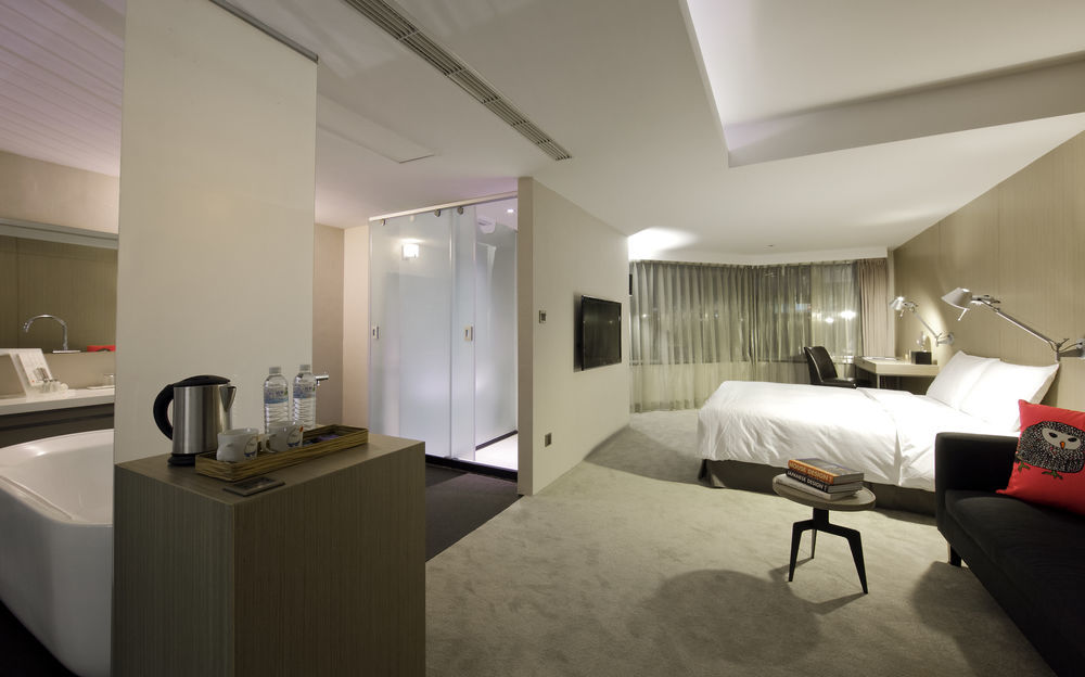 Hotelday Taichung Exterior foto
