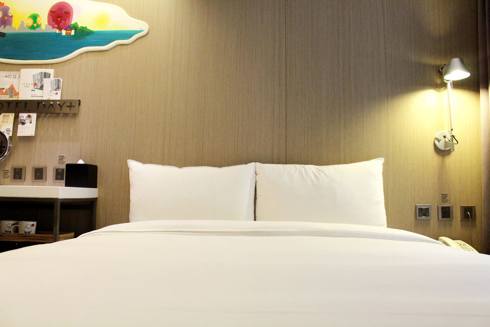 Hotelday Taichung Exterior foto